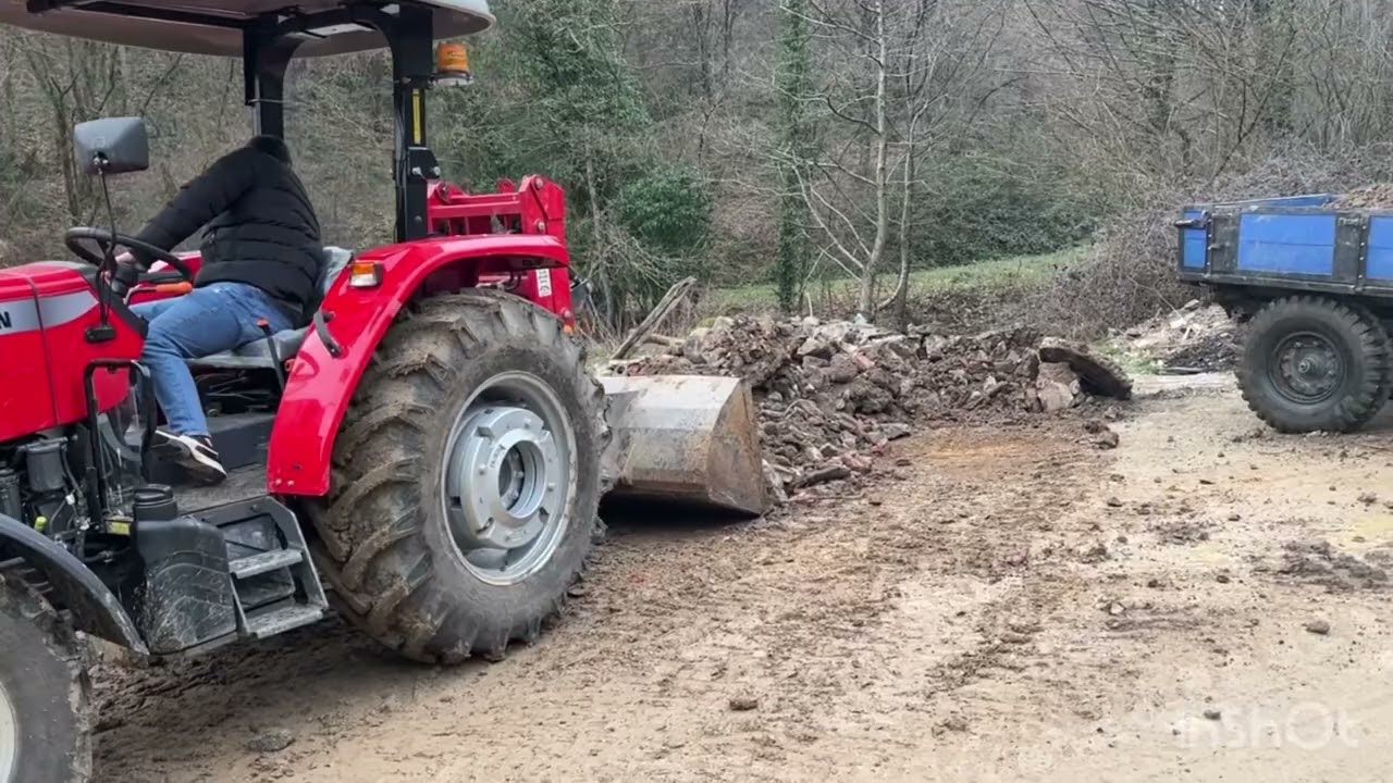 Yeni massey 2630 Traktör ile Hafriyat Dolgu Malzemesi Yüklüyoruz Kepçeyi Güzel Dayanıyor