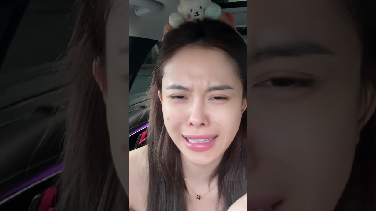 Make up trên xe cùng Hà💋|Ngân Hà💋#vonunganha #hamoi #nganha #makeup #makeupartist #vlog #viralvideo 