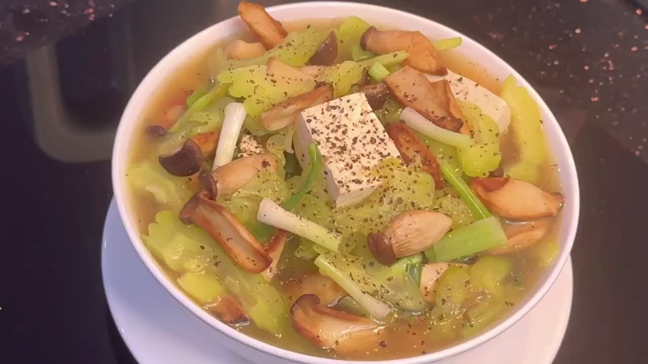Vlog Cơm Nhà| Canh Khổ Qua Chay Thanh Nhiệt Cực Ngon Ngày Nắng Nóng #120