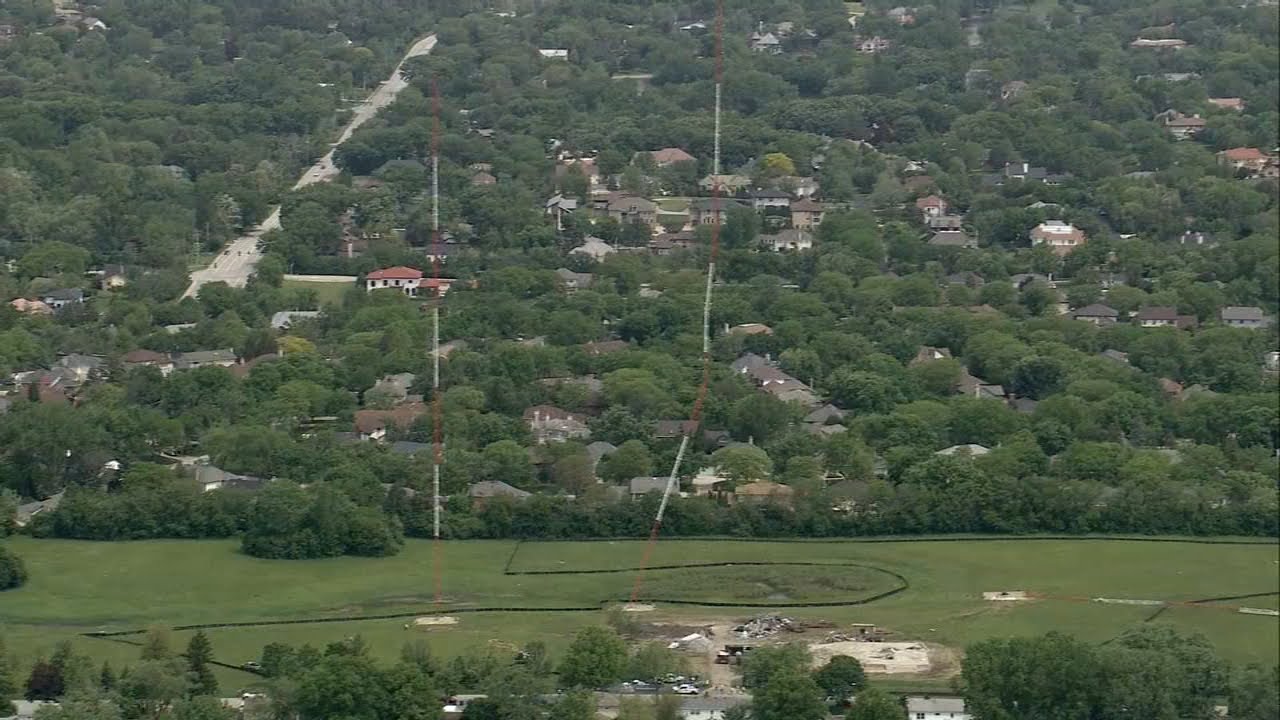 Video shows radio towers demolished in Downers Grove, Illinois