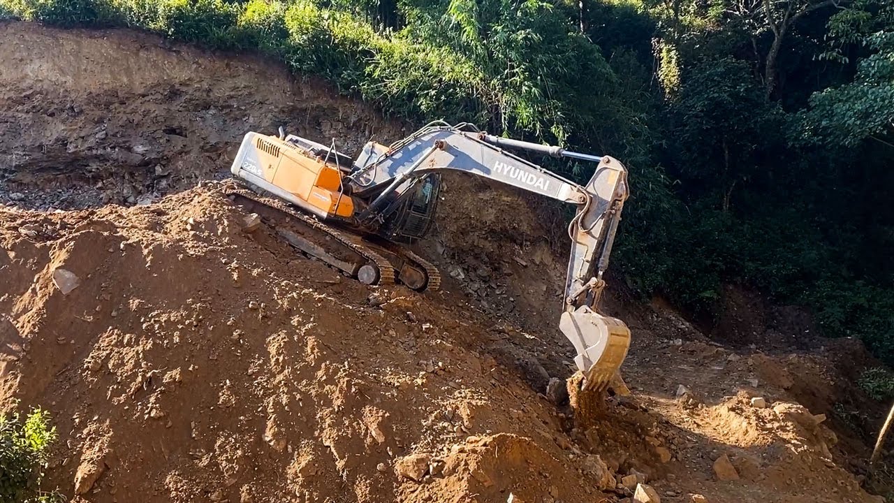 Excavator Opening New Track For Vehicles | Excavator Working Video | Excavator Planet