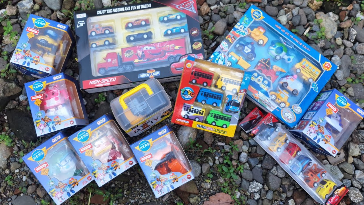 Menemukan Mainan Bus Tayo,Robocar Poli,Cars Lightning mcQueen,Truck Tambang,Dan Robot Robocar Poli !
