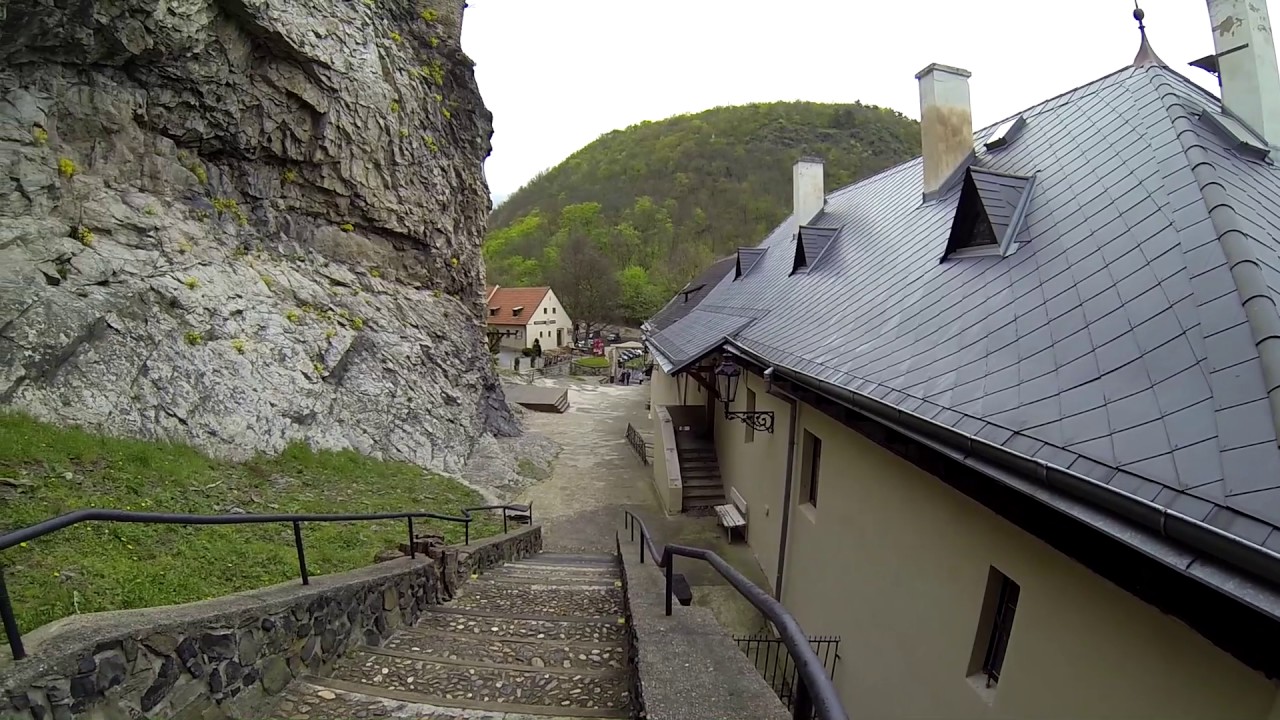 Hrad Střekov, &Scaron;tola Star&yacute; Martin a Zř&iacute;cenina hradu Krupka - Galbytour 22.4.2017