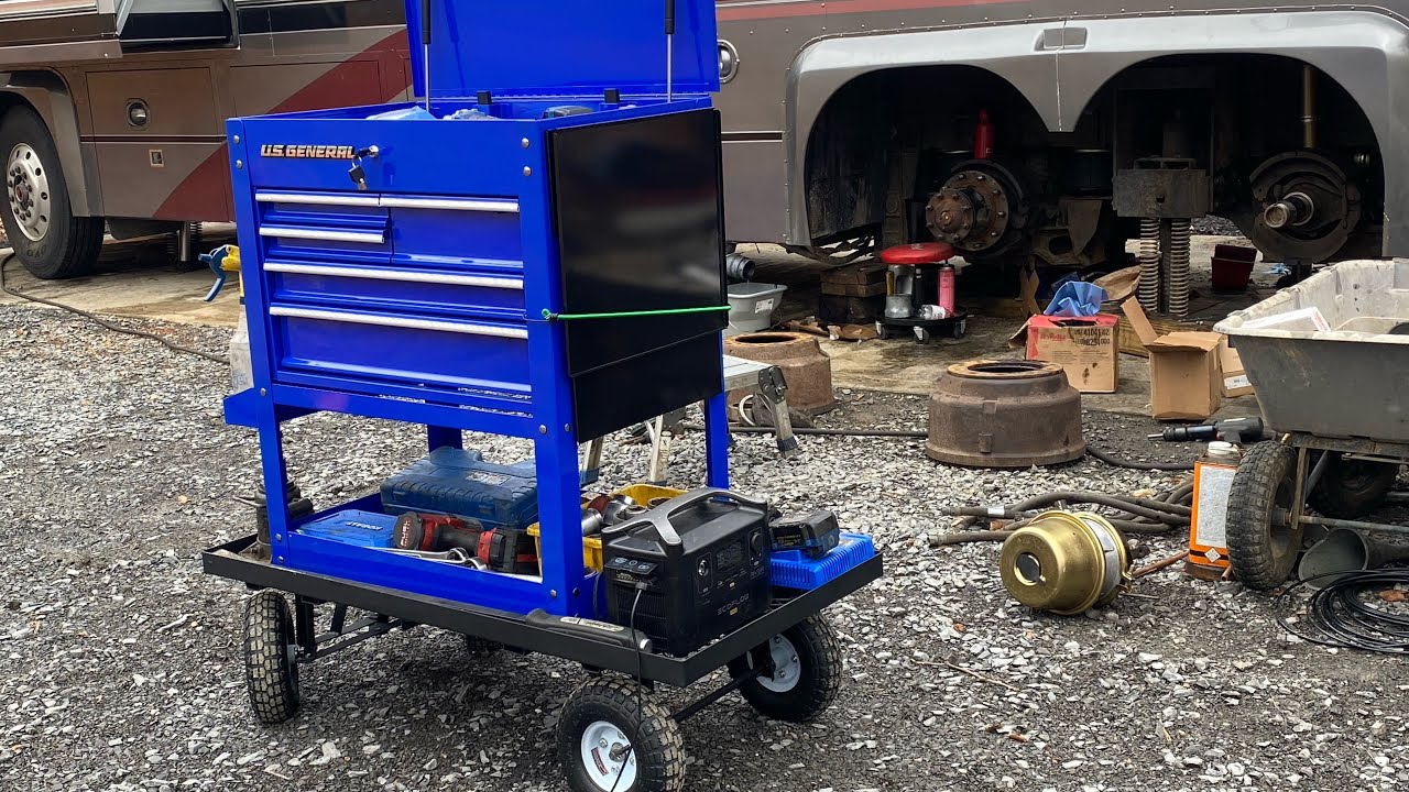 Lots of hard work on the Wanderlodge rv