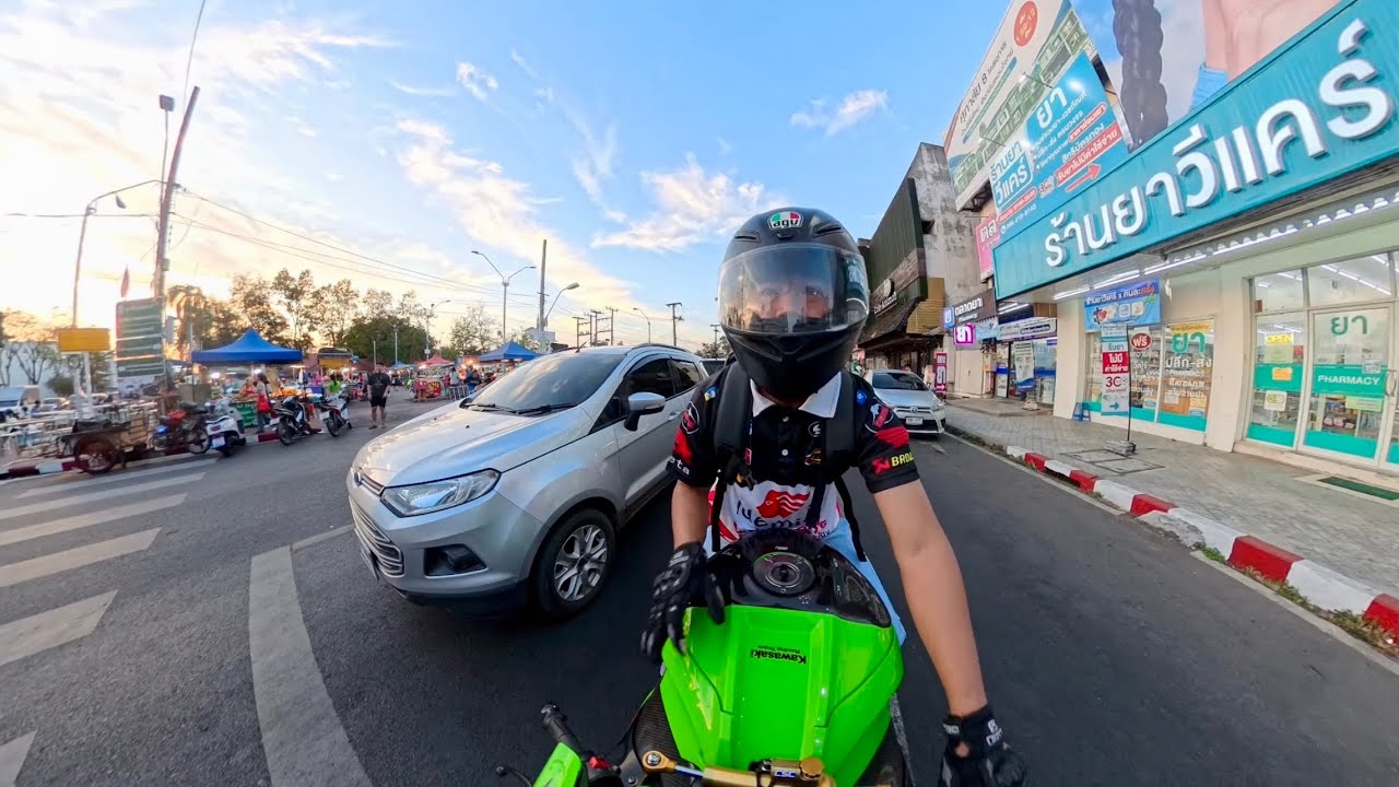 ขี่รถรับลม แสงแดดอ่อนๆ วิวดีมาก โซนเมืองเก่าอุบล #zx10r 