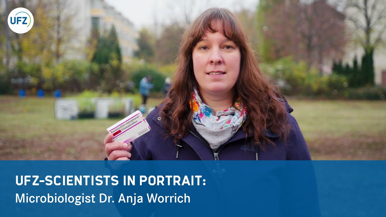 UFZ biotechnologist Dr. Anja Worrich in portrait