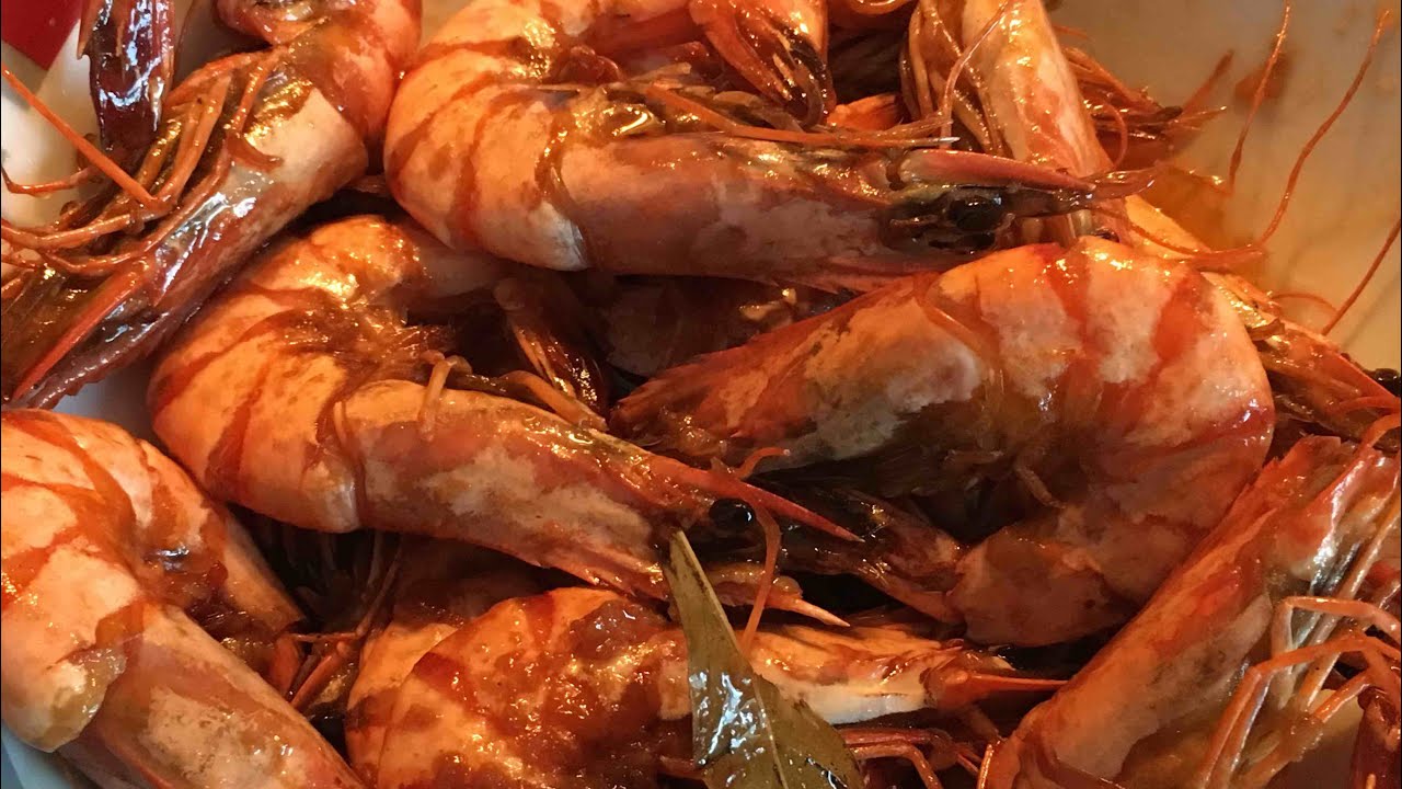 como fazer camarões fritos com cerveja