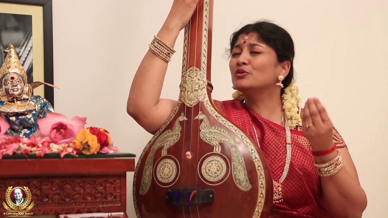 42. Varalakshmim Bhajare - Sourashtram - Adi