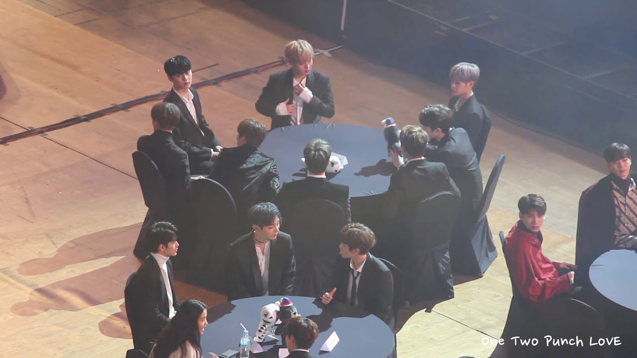 171115_AAA 워너원 입장