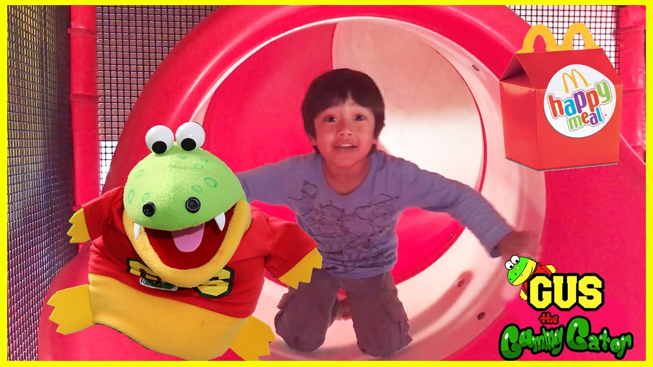 McDonald's + Chuck E Cheese Indoor Play Area with Ryan ToysReview
