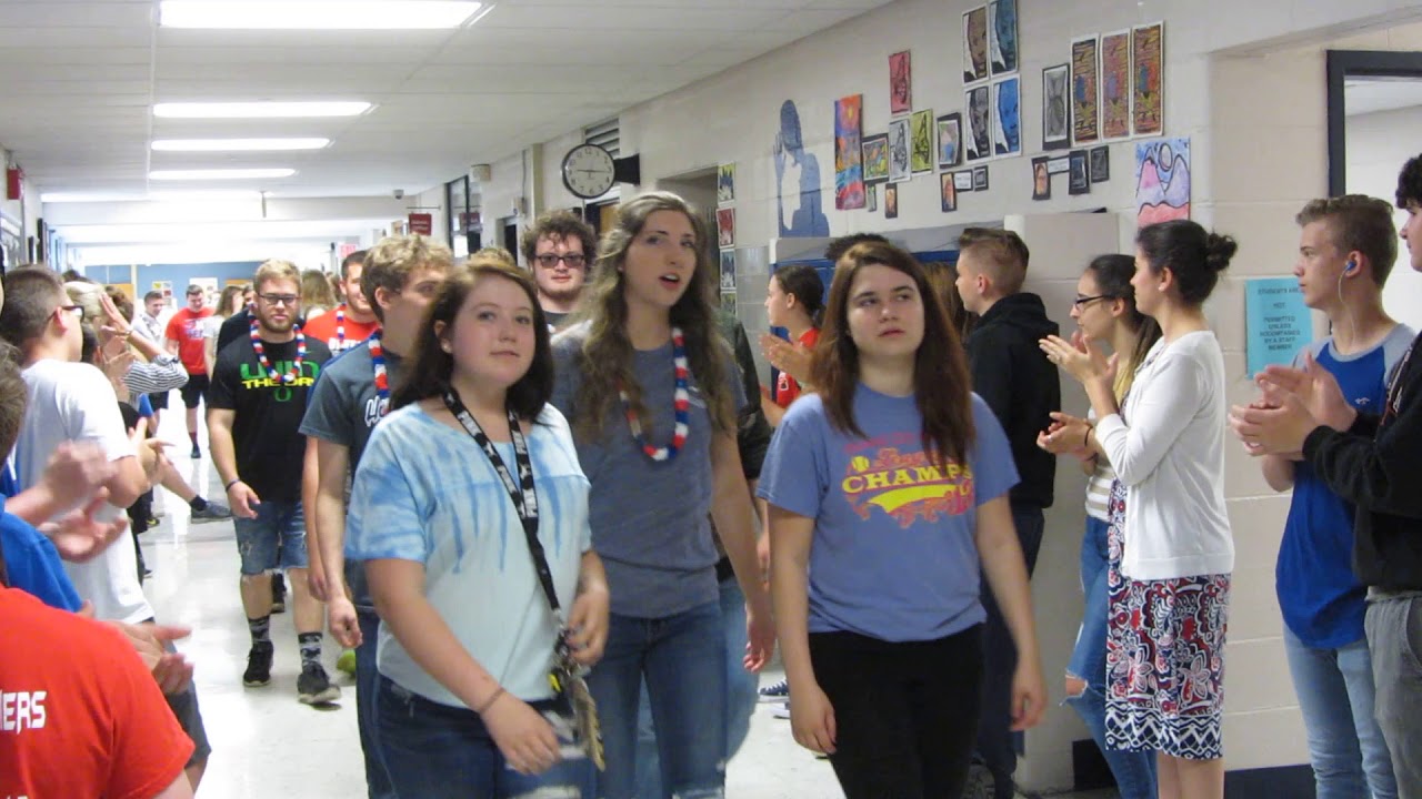 Licking Valley Middle School Clap-Out for LVHS Class of 2018 (May 22, 2018