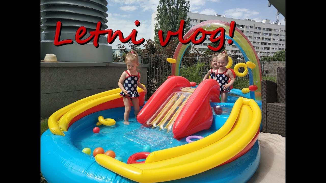 Dzień gorącego lata -  zabawa w basenie