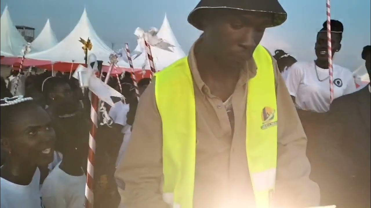 Dhueeng ee cath be kuat TAU AKIYÖÖI ft Atem-atinkuei