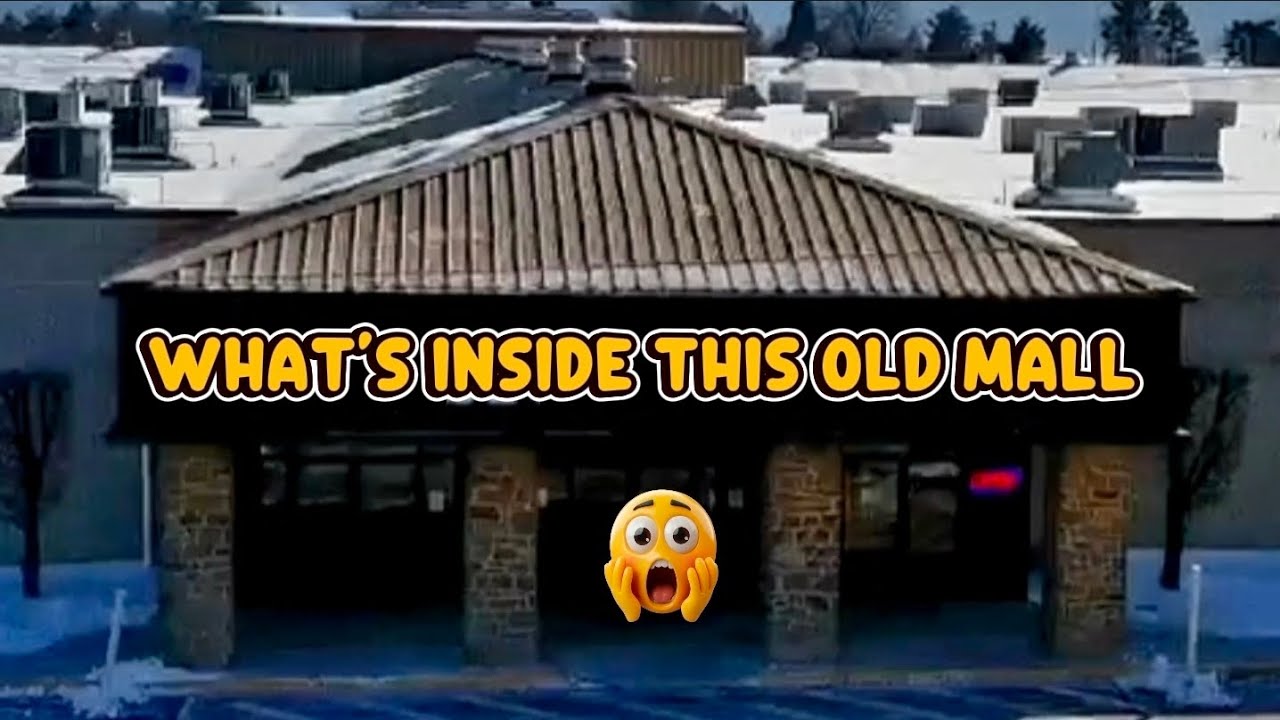 Hidden Gems At An Old Mall.. 😁