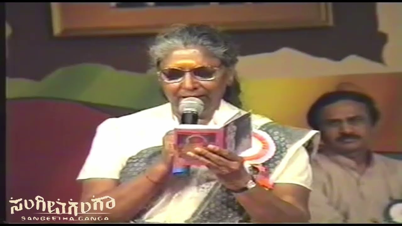 DR. S.JANAKIAMMA singing Kareye kogile after receiving Sangeeta ganga Award 2002