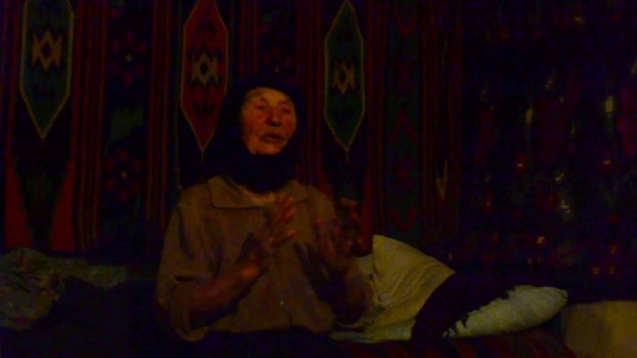 Як русалки людям на плечі чіплялися, і ще дещо - розповідь баби Палажки