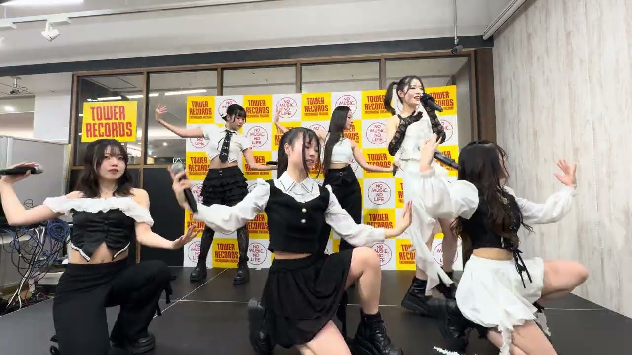 2FACE 『PEEP PEEP』 2025/12/07_15時30分の部 リリースイベント @ タワーレコードららぽーと立川立飛店