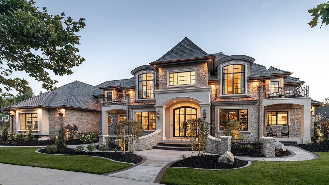 Gorgeous Luxury Home | FULL TOUR | Raykon Construction