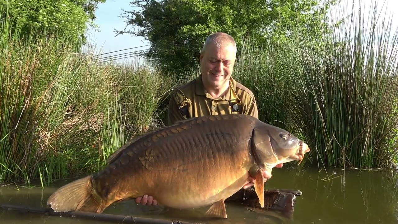Etang des Gaulois Stek 19 - 23 karpers tot 29,8G! | Richard Lous Karpers in Frankrijk!
