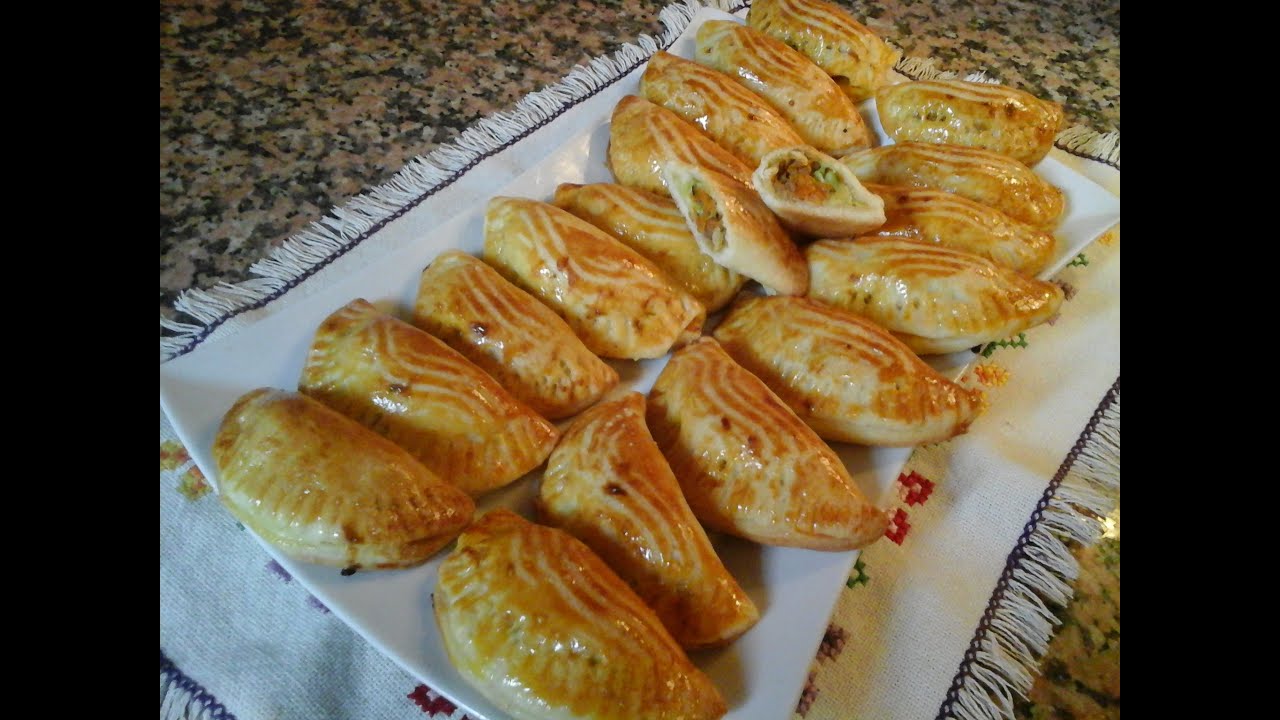 طريقة جد رائعة وجد سهلة لعمل شوصون بالكفتةchaussons farcies