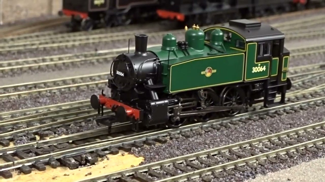 Track or Train - A Bachmann USA Tank on a newly laid Peco Single Slip