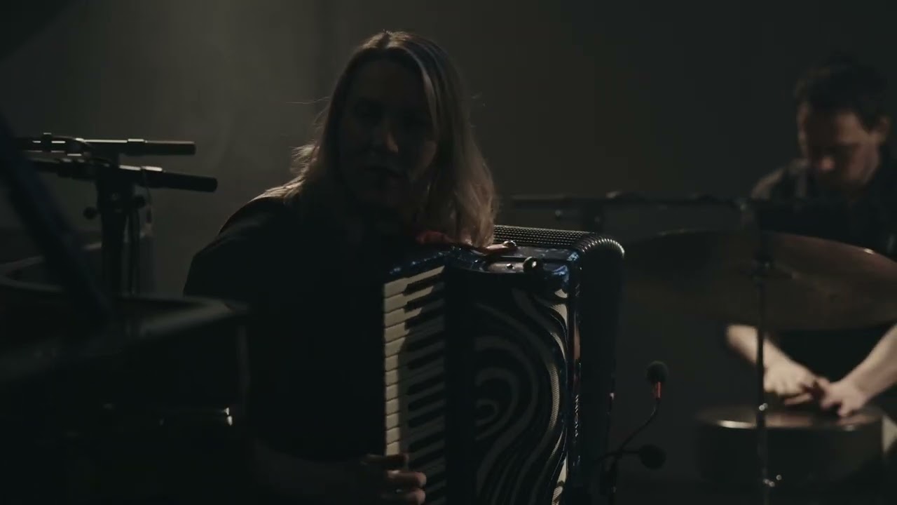 EXIL (Svante Söderqvist THE ROCKET)