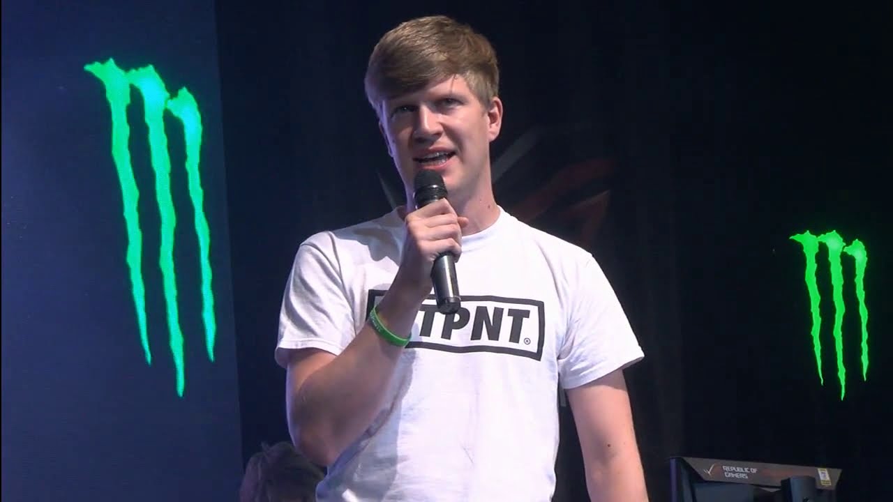eXtatus vs Play With Soul @ Hitpoint FINALS 12 map 1
