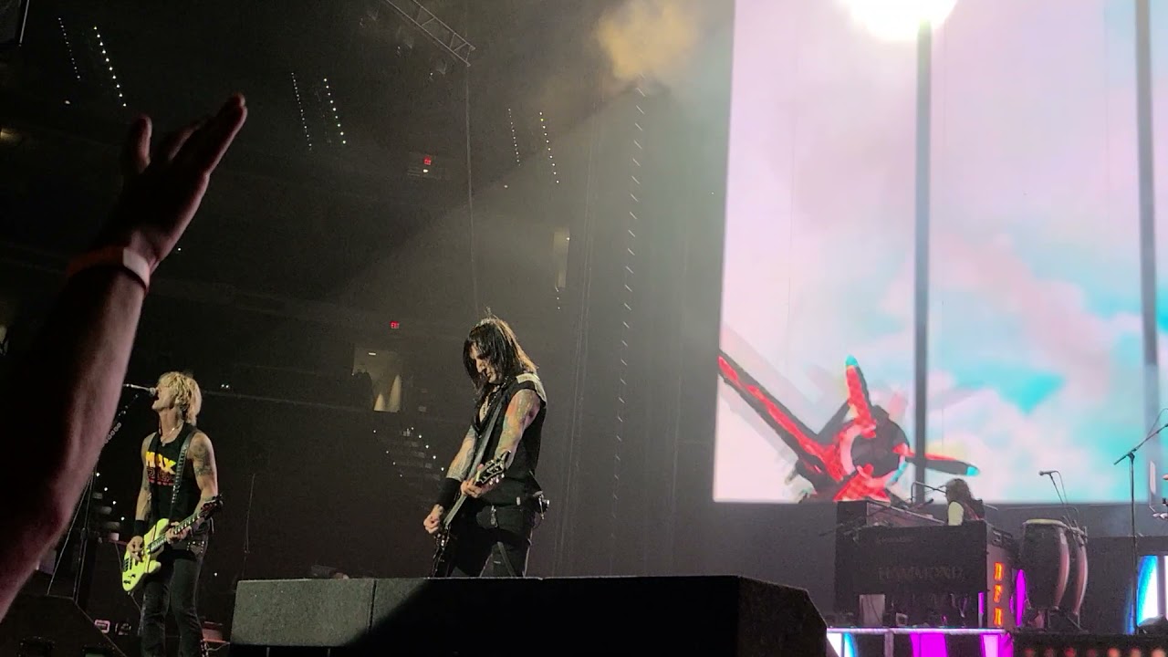 Guns N' Roses - I Wanna Be Your Dog - PNC Arena, Raleigh, NC 9/29/21
