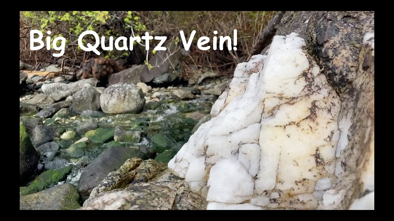 Huge quartz vein in a big boulder