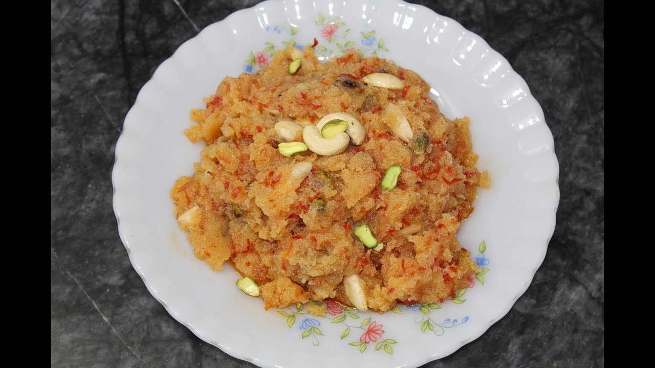 Gajar Suji Ka Halwa Recipe by AAmna's Kitchen