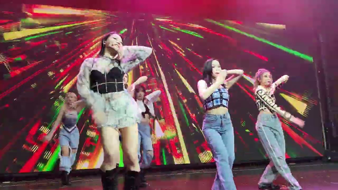 Dreamcatcher (드림캐쳐) - PIRI | 220709 | Minneapolis | Front Row [4k60fps FANCAM] 