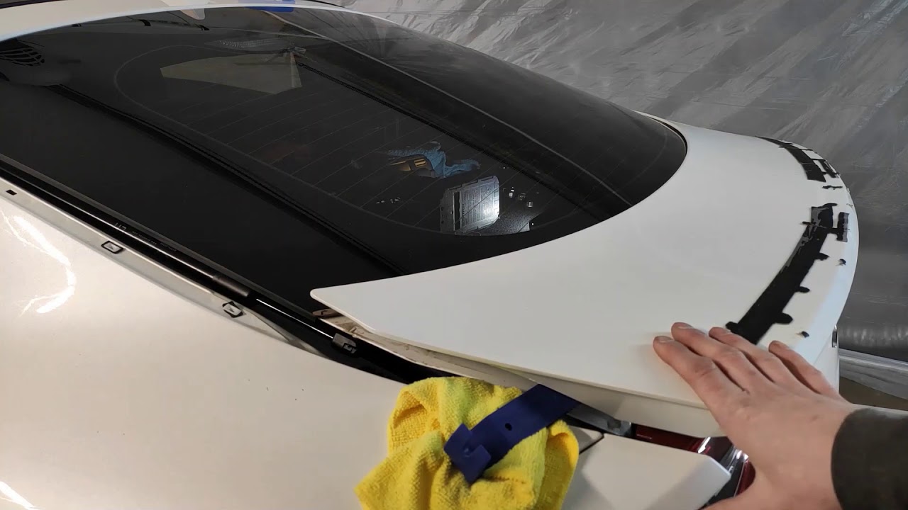 kia stinger upper trunk cover removal.