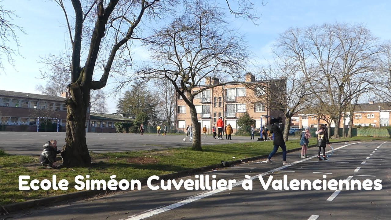 Les parents animent la cour de l'école Siméon Cuveillier (Valenciennes)