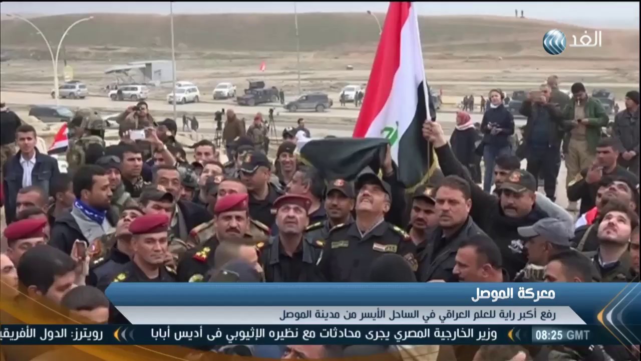 تقرير|  رفع أكبر راية للعلم العراقي في الساحل الأيسر من مدينة الموصل