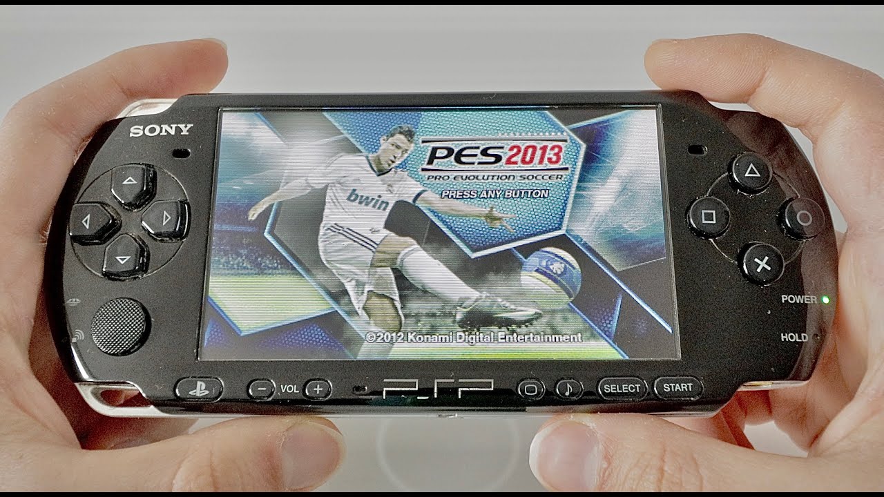 (PES) Pro Evolution Soccer 13 on PSP