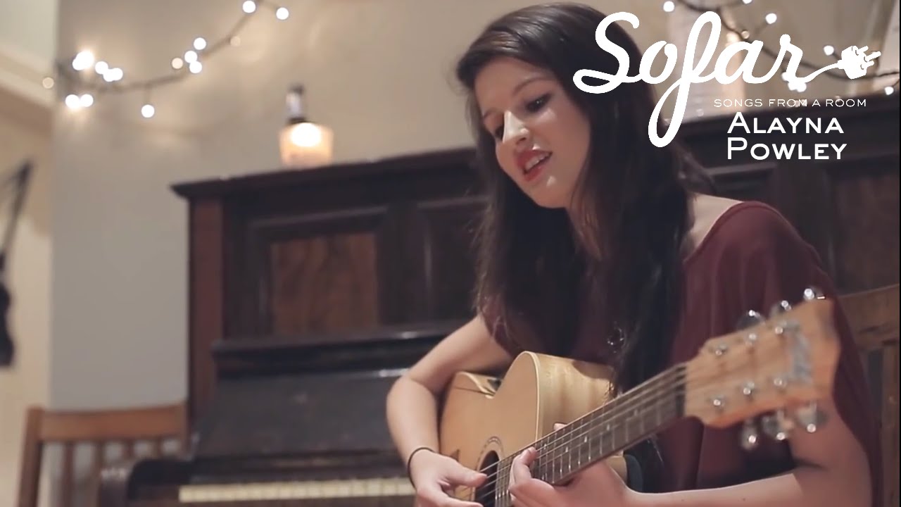 Alayna Powley - Fallin (Alicia Keys Cover) | Sofar Auckland