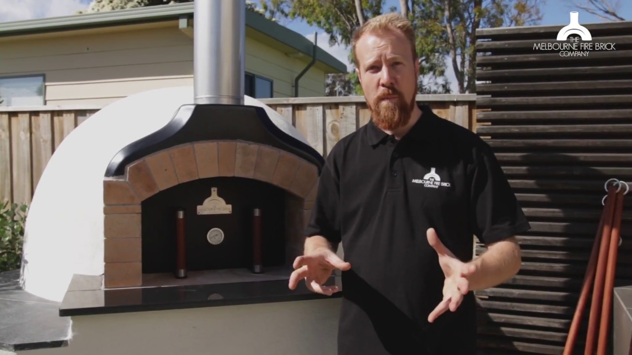 Lighting a fire in a Pizza Oven - The Fort Method