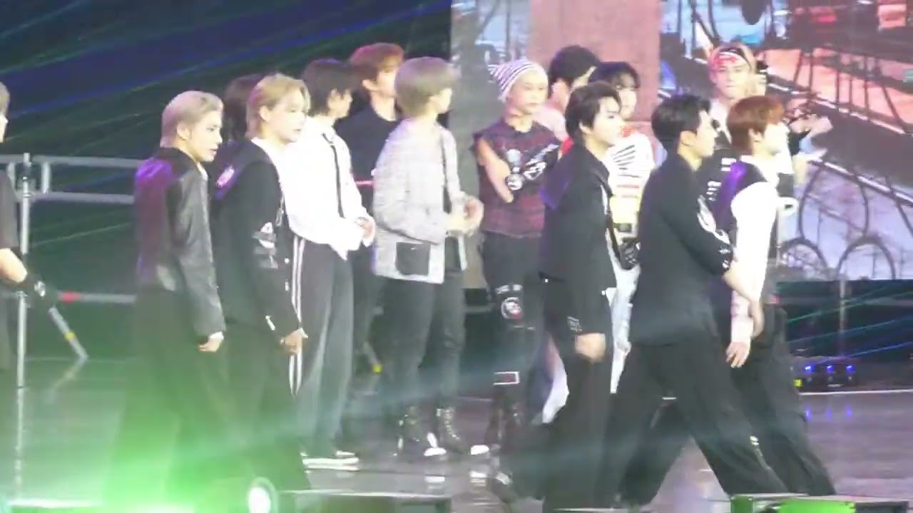 230408 Enhypen at the Music Bank Festival in Paris - Fancam (side view) - Goodbye (Ending)