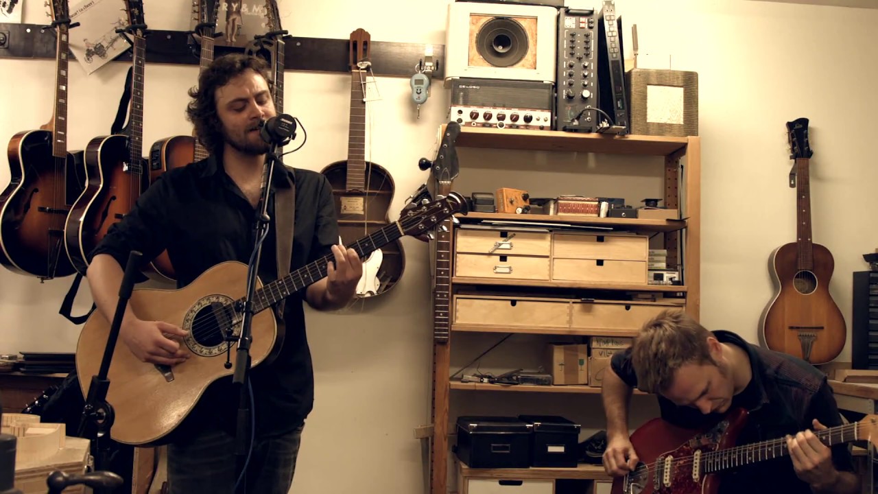 Atelier Sessions #5 - Ian Clement  - See Me In Synchronicity @ Luthier Gringhuis