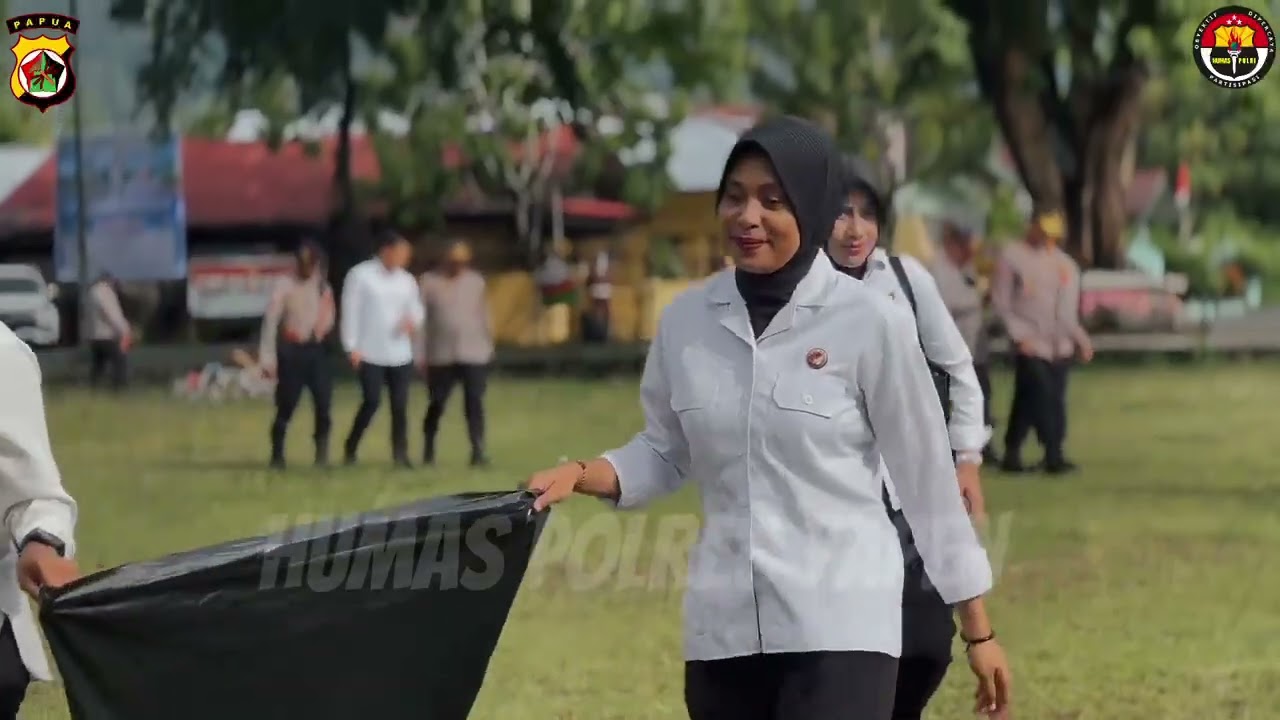 POLRES KEPULAUAN YAPENLAKSANAKAN KURVEIYANG BERTEMPAT DI LAPANGANALUN-ALUN KOTA SERUI