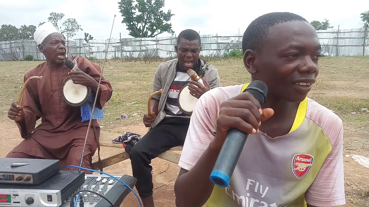 yaro Dan Gado jikan  Abu waziri A buja yana waka July 19, 2020