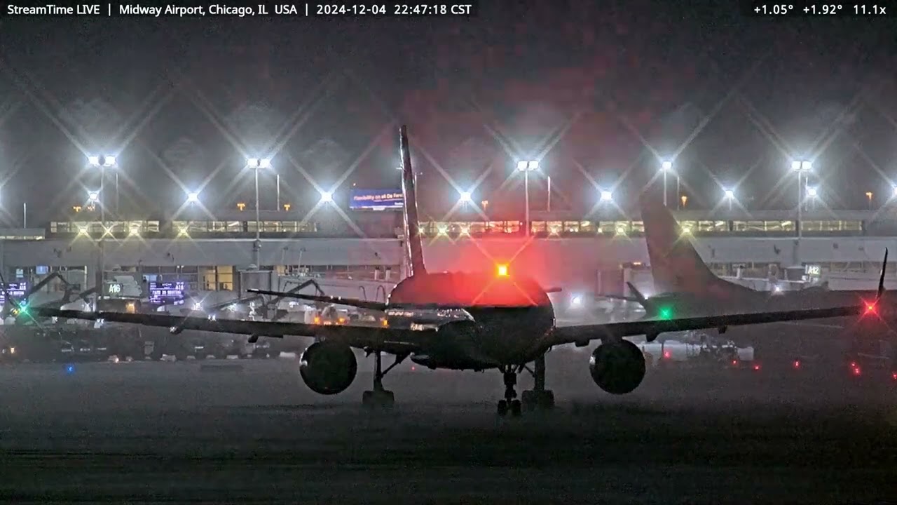 Midway Airport Chicago, New Pacific Airlines 757MDW to Bedford Hanscom Field