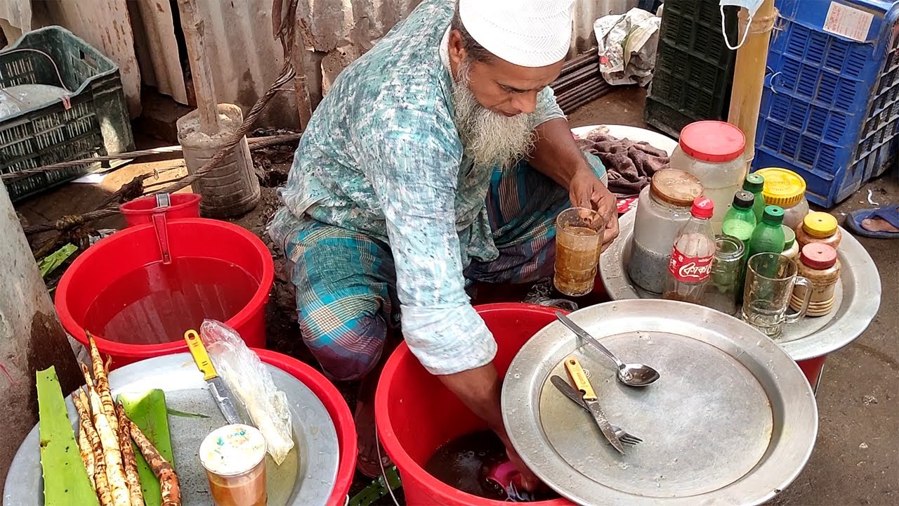 Old Man Selling Healthy Aloe Vera Juice - Street Food