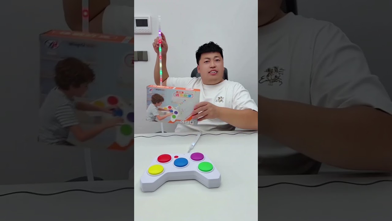 Can You Hit EVERY Light Before It Falls?! 😱💡🎮 #funny #gift #comedy #viral #kids
