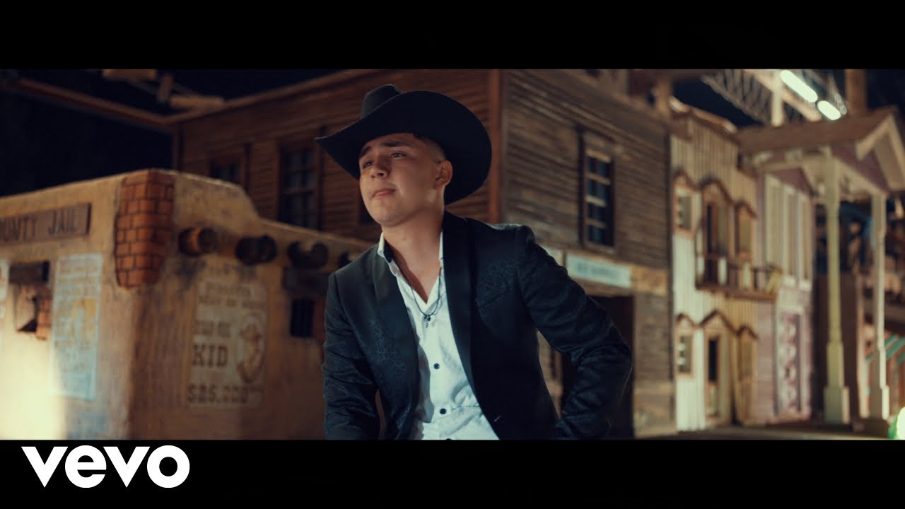 Uriel Barrera - Casi Algo (Versión Mariachi)