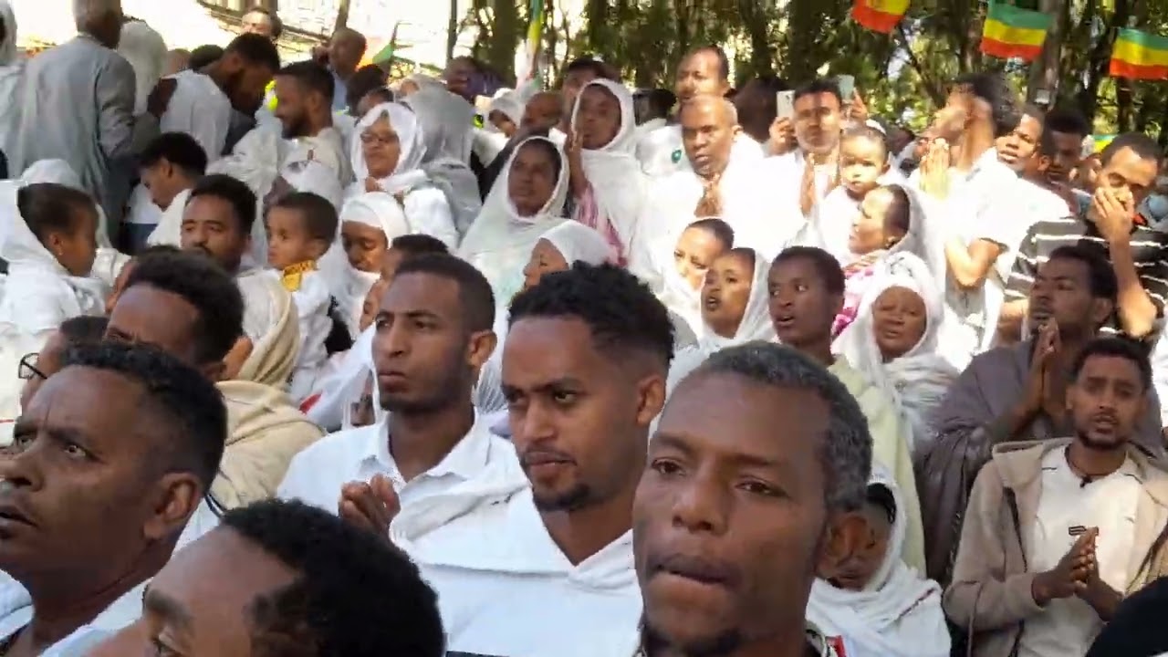 ትምክህተ ዘመድነ ማርያም።ላይክ፣ሸር፣ሰብስክራይብና ኮሜንት በማድረግ ሚዲያውን ይደግፉ።