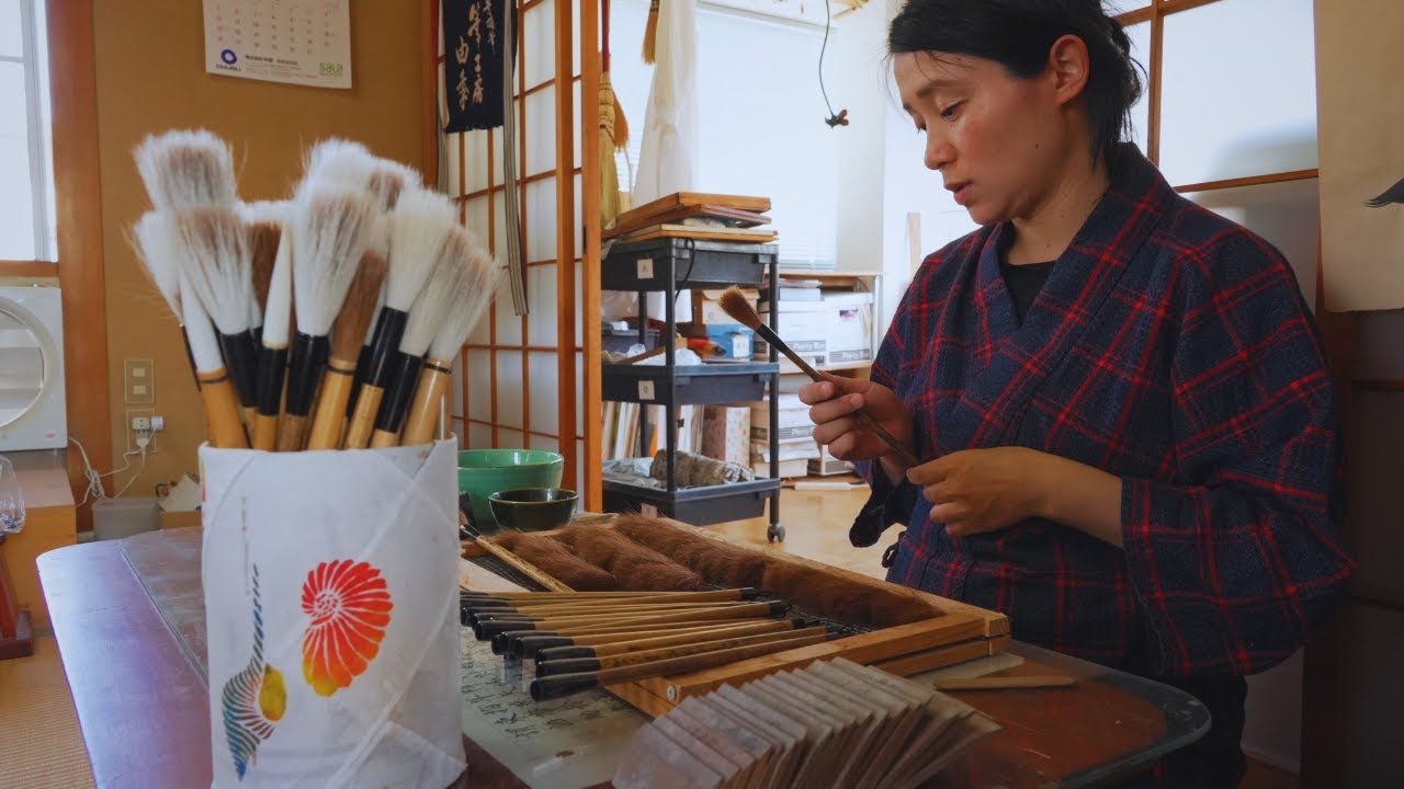 Кисть Toyohashi с более чем 200-летней историей, созданная единственной женщиной-ремесленником.