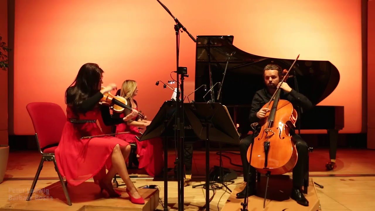 Argentrio | Peter Ludwig: Barbara Bossa