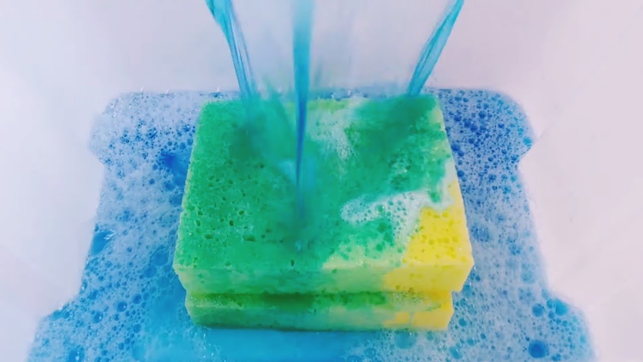 ASMR Blue Pour 💙 Lavender Pine Sol + Pinalen Sponge Rinsing