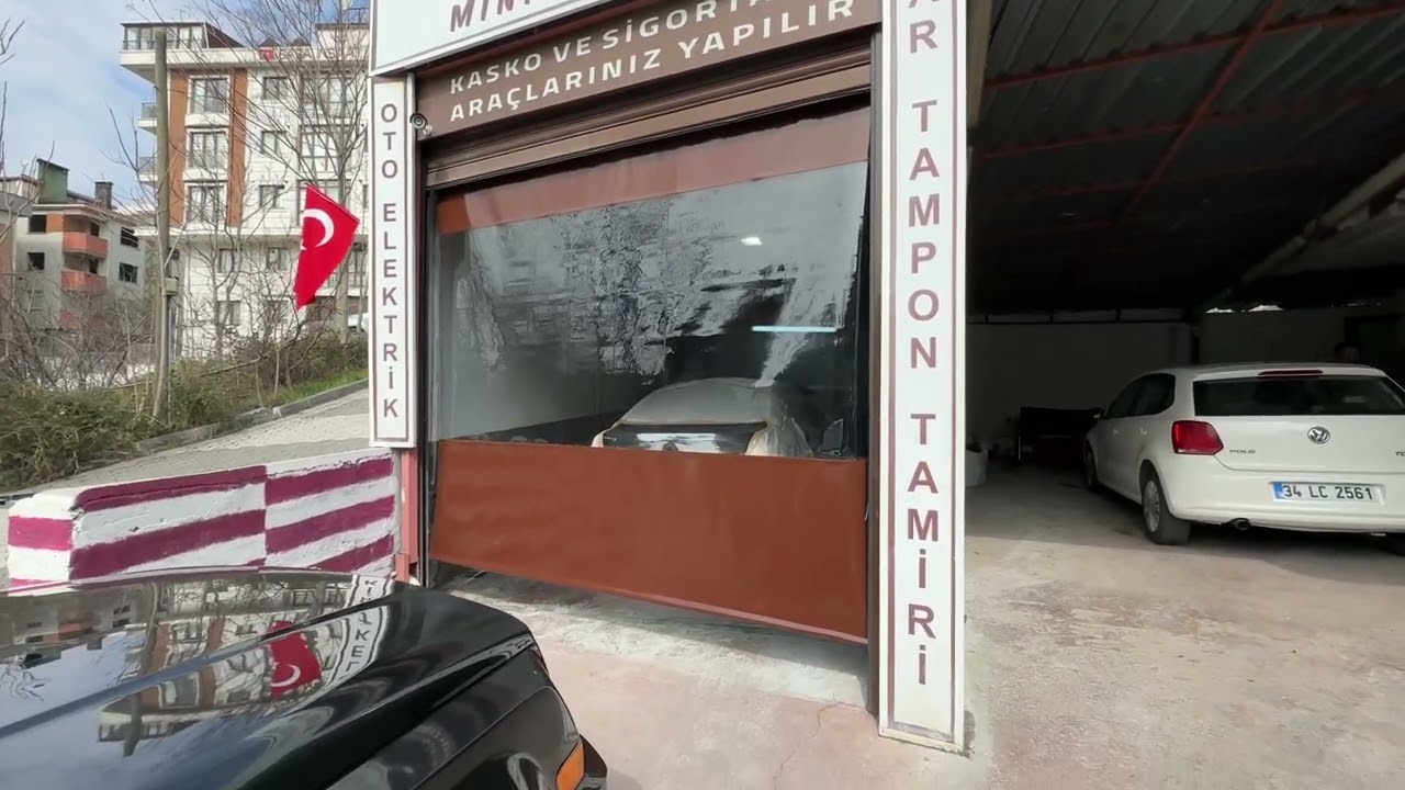 Motorlu şeffaf kapı